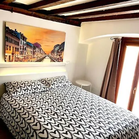 Apartment Naviglium Darsena Mailand
